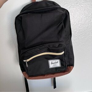 Herschel Black Pop Quiz Backpack